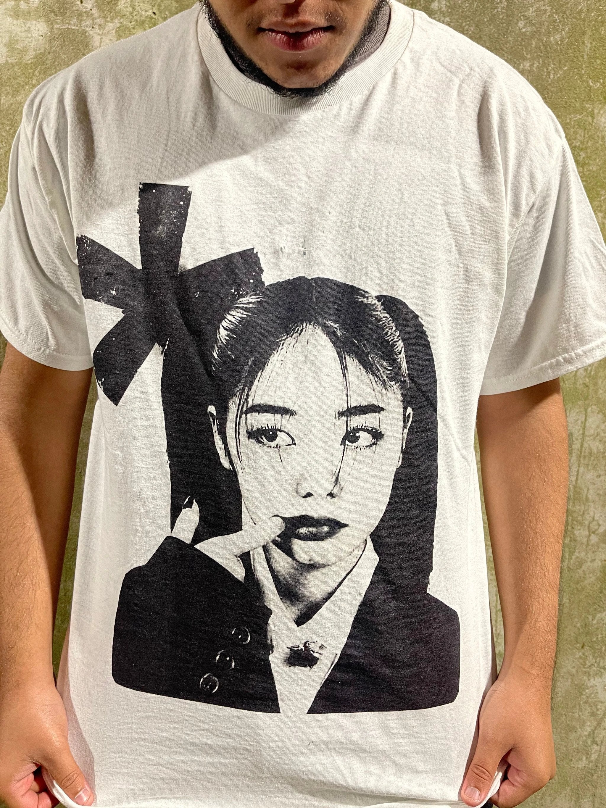 Camiseta de streetwear de algodón de manga corta con estampado DTG 180 GSM de Opium Attitude